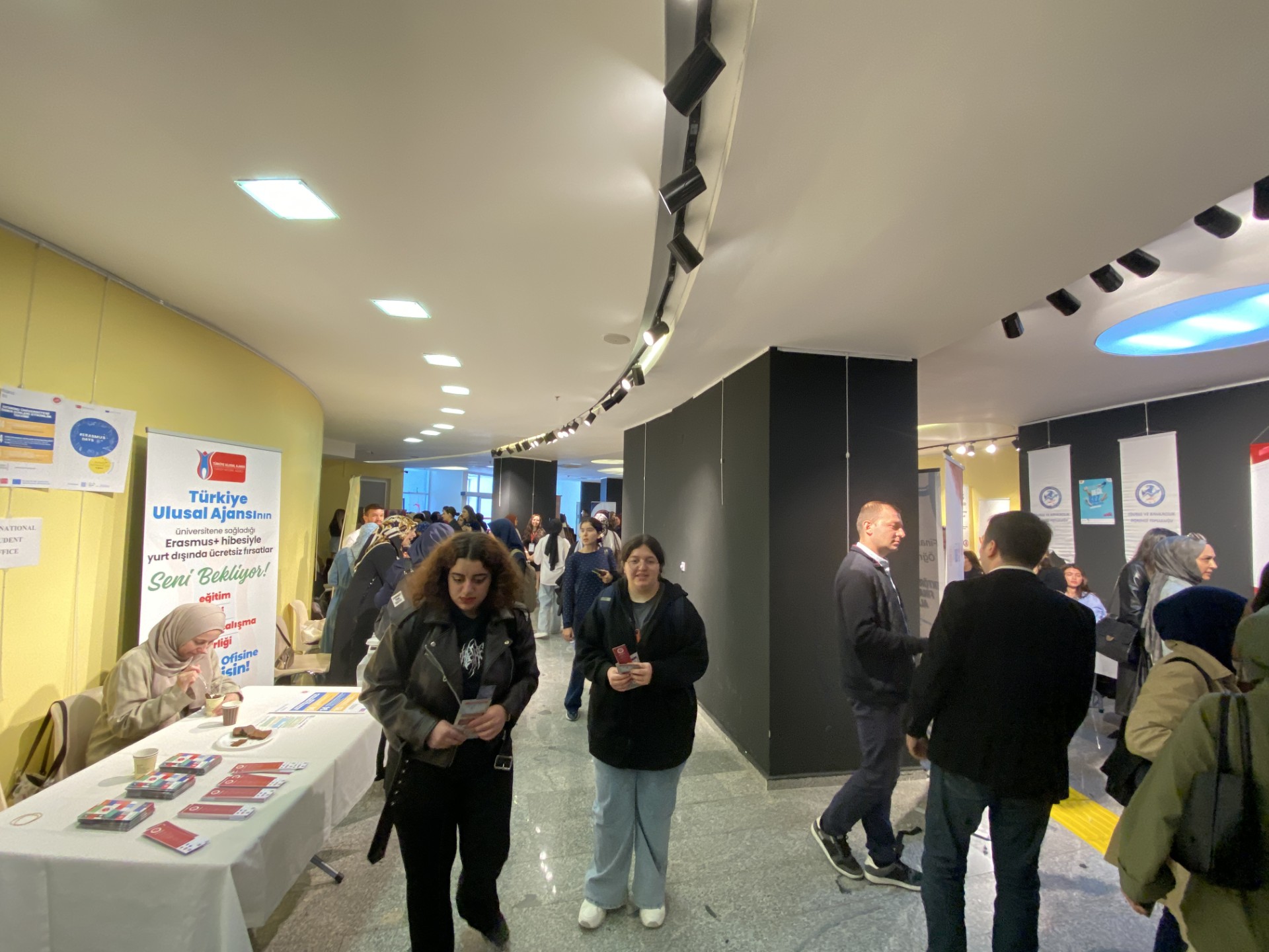 Dış İlişkiler Genel Koordinatörlüğü Oryantasyon Programına Katıldı