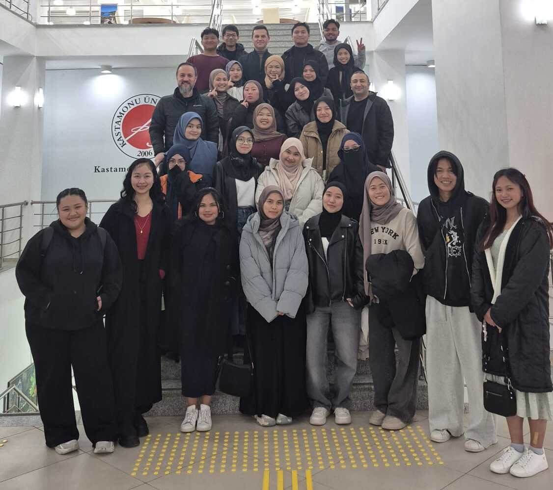 Dış İlişkiler Genel Koordinatörlüğü Himayesinde Endonezyalı Öğrencilerle İftar Programı Düzenlendi